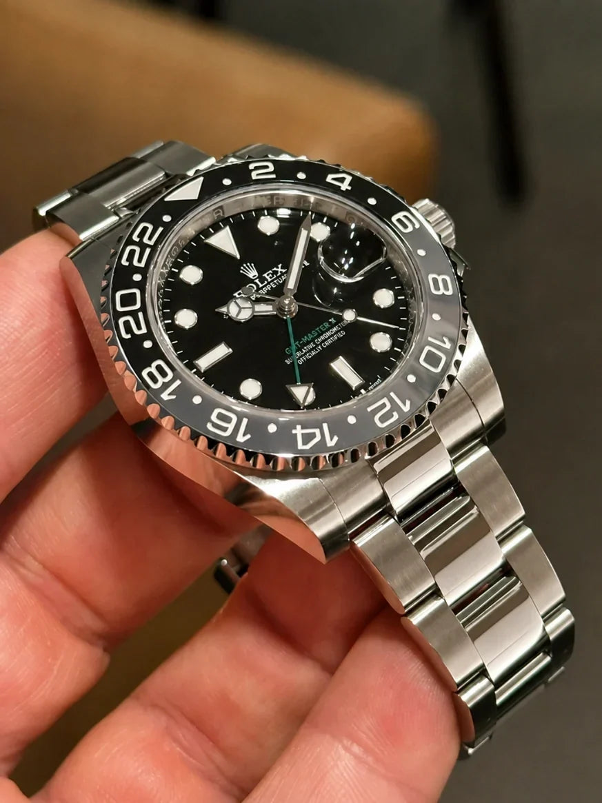 R. GMT-Master II
